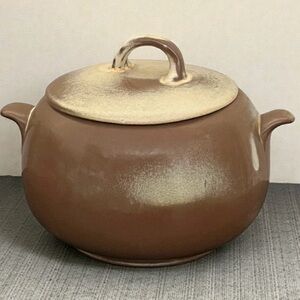 Frankoma Pottery Bean Pot With Lid Brown Cream Glaze Approx 8 x 7 With Lid On